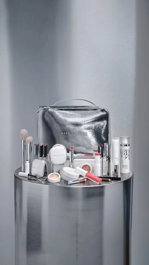 Make Up Store 30Y Advent Calendar v:2243588 Make Up Store 30Y Advent Calendar v:2243588